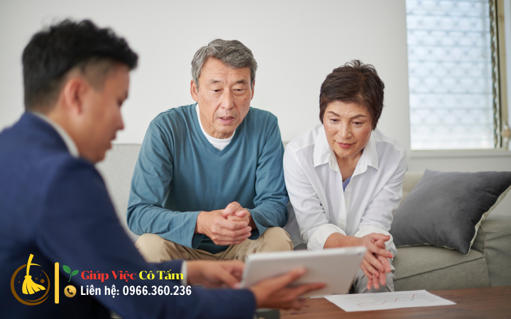 Chăm người già sống một mình không còn lẻ loi với cộng đồng