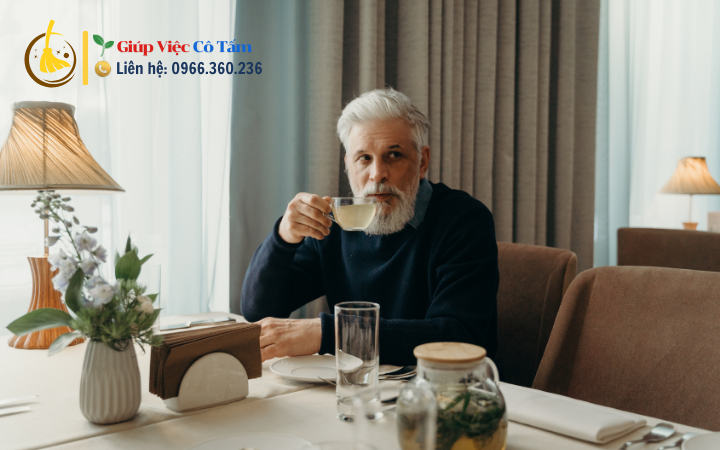 Khám phá bí quyết chăm sóc ông bà cao tuổi.