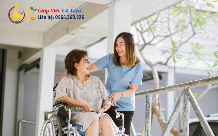 Gắn kết chăm sóc tinh thần cho người già trong gia đình