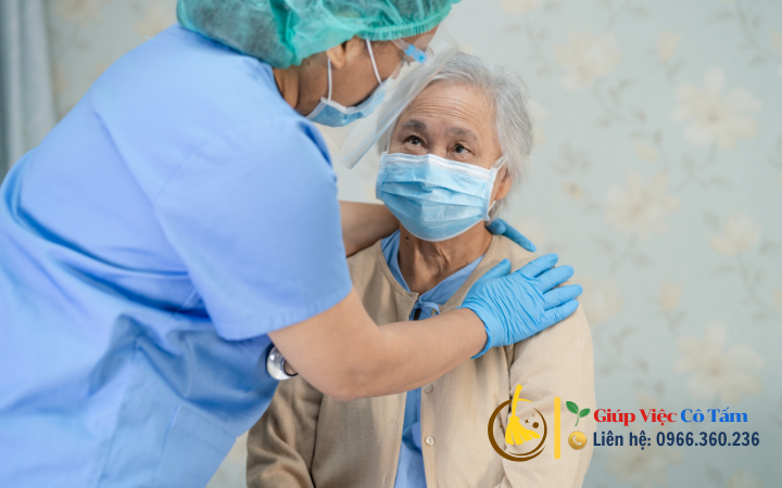 Chăm sóc tinh thần cho người già thông qua giải trí.