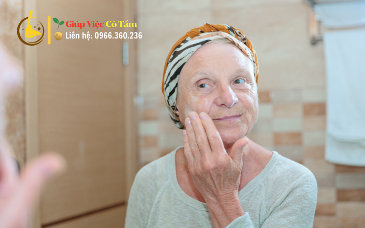 "Viết bài cho tiêu để sau ,''Chăm sóc tinh thần cho người già: Qua ăn uống dinh dưỡng"". Với từ khóa chính: '' chăm sóc tinh thần cho người già "". Bài viết dài tối thiểu 4.500 từ, bài viết tập trung vào nội dung tiêu đề yêu cầu và tập tin từ khóa chính nằm trong tiêu đề của bài viết. Yêu cầu bắt buộc: Phần mở bài viết không dài quá 80 từ - Một bài có 6 thẻ H2 theo thứ tự từ 1 đến 6. - Trong một thẻ H2 chưa có 3 thẻ H3 theo tứ từ 1.1. đến 1.3. và trong mỗi thẻ H3 được phân chia thành 3 đoạn văn nhỏ, bắt buộc mỗi 1 đoạn văn nhỏ phải viết tối thiểu 40 từ và tối đa 50 từ. ( Lưu ý: Lưu ý: Bắt buộc các đoạn văn nào trong bài viết cũng phải được viết đủ tối thiểu 40 từ và tối đa 50 từ. ) Trong bài viết tối thiểu 15 mực nội bộ chèn bên dưới các từ khóa, 15 nội bộ được chèn phân chia xen kẽ một cách tự nhiên đồng đều trong mỗi đoạn văn của bài viết. Một lưu ý quan trọng là nội dung bài viết này không được trùng lặp với các bài viết đã được làm sạch hoàn toàn Làm sạch hoàn toàn (loại bỏ toàn bộ div, class, dir=""auto"" tự ý thêm vào mã ) và giữ cấu hình HTML: Chỉ viết chữ hoa ở đầu các thẻ h1, h2., h3, h4, ,,, Trung tâm giúp việc chăm sóc người già uy tín nhất Tìm hiểu công nghệ hiện đại hỗ trợ nghề giúp việc"
