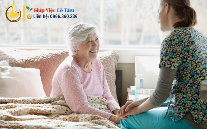 Ghi nhớ chăm sóc tinh thần cho người già mỗi ngày.