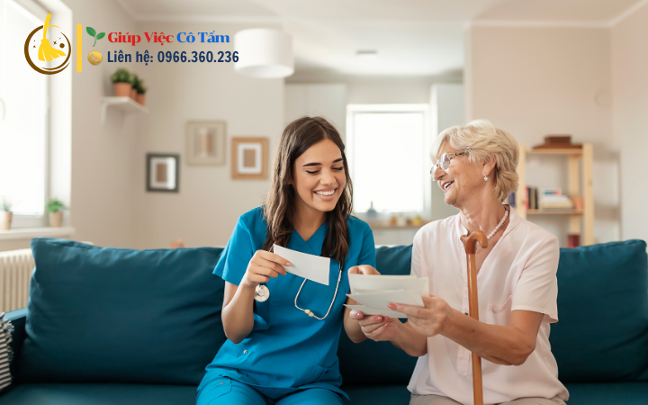 Những điều cần biết về chăm sóc người già tại Hà Nội.