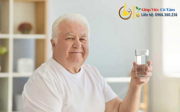 Giúp người già vui vẻ sống khỏe nhờ việc học hỏi không ngừng.