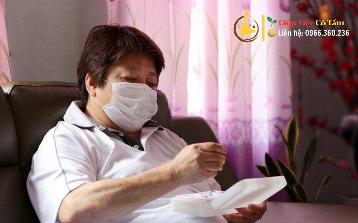 Lợi ích từ việc chăm sóc người bệnh tiểu đường đúng cách. Chăm sóc người bệnh tiểu đường đúng cách mang lại nhiều lợi ích thiết thực, giúp kiểm soát đường huyết ổn định và giảm biến chứng. Bài viết khám phá các khía cạnh từ sức khỏe thể chất đến tinh thần, nhấn mạnh vai trò của dịch vụ chuyên nghiệp. Với thông tin chi tiết, bạn sẽ hiểu rõ cách áp dụng để cải thiện chất lượng cuộc sống.