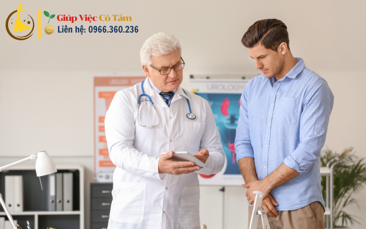 Chọn lựa sản phẩm hỗ trợ chăm sóc người già liệt giường.