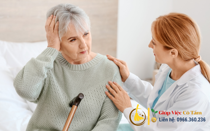 Chia sẻ kinh nghiệm chăm sóc người bệnh bị rối loạn tiền đình.
