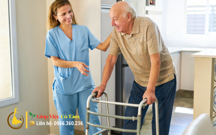Khám phá những hình thức điều dưỡng chăm sóc người già