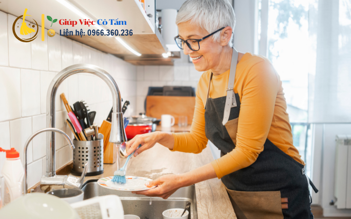 Sáng tạo không gian bếp qua rửa bát dọn bếp thông minh.