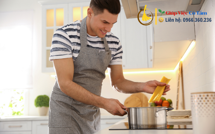 Mang niềm vui đến với chuẩn bị bữa cơm gia đình.