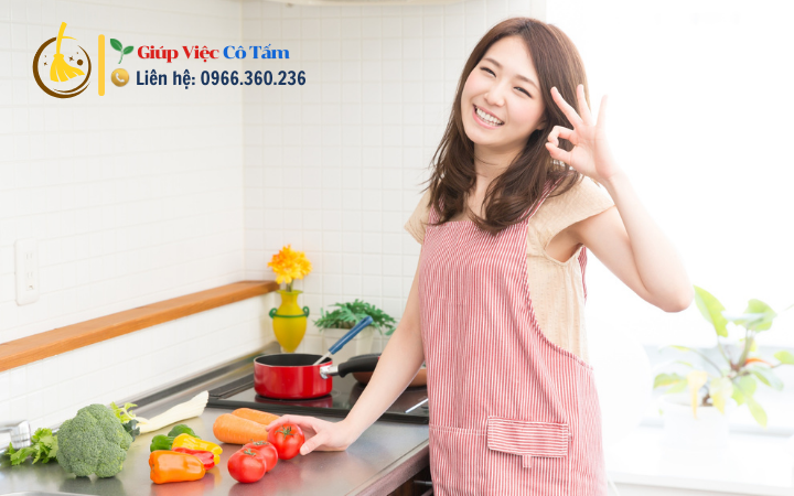 Những dụng cụ cần thiết cho chuẩn bị bữa cơm gia đình.