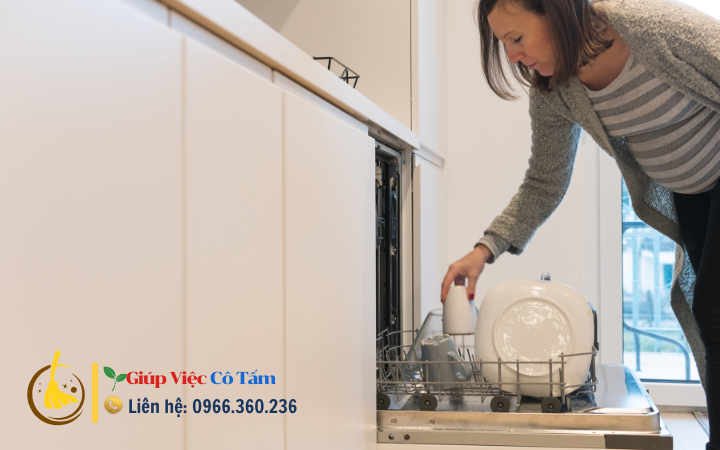 Hiệu quả với mẹo rửa bát đũa sạch cho gia đình bạn.