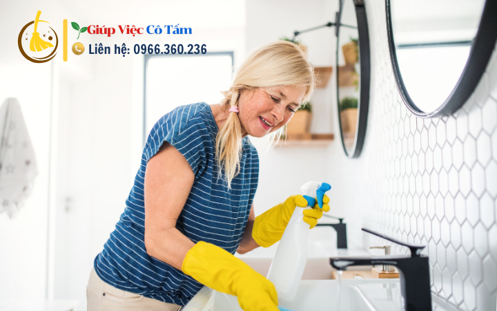 Cải thiện không khí khi làm sạch phòng tắm