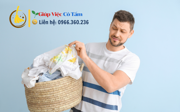 Chia sẻ bí quyết tẩy vết bẩn quần áo nhanh chóng tại nhà