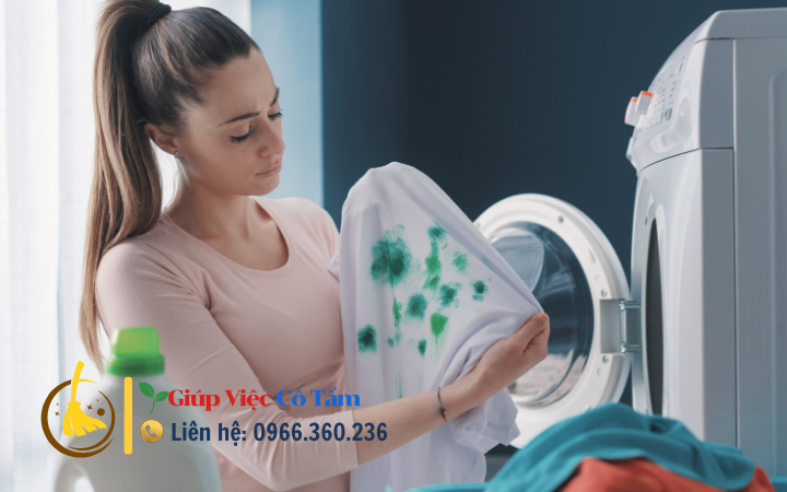 Hướng dẫn chi tiết tẩy vết bẩn quần áo cần biết