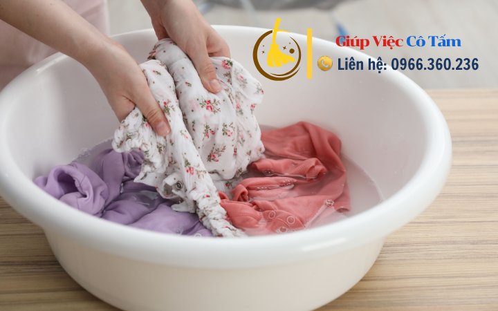 Bí quyết mẹo vệ sinh đồ vải hiệu quả cho gia đình.