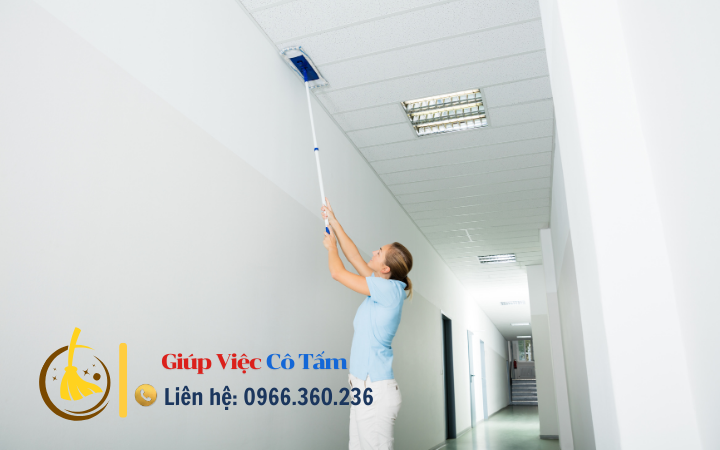 Tiết kiệm thời gian với mẹo lau trần nhà hiệu quả.